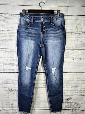 Maurices Distressed Button Fly Skinny Jeans Medium Short Raw Hem